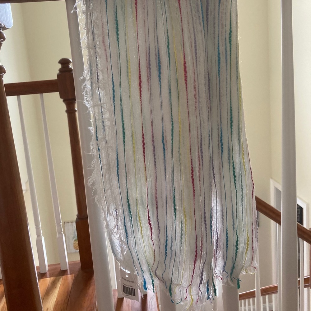Colorful Scarf - Picture 4 of 8